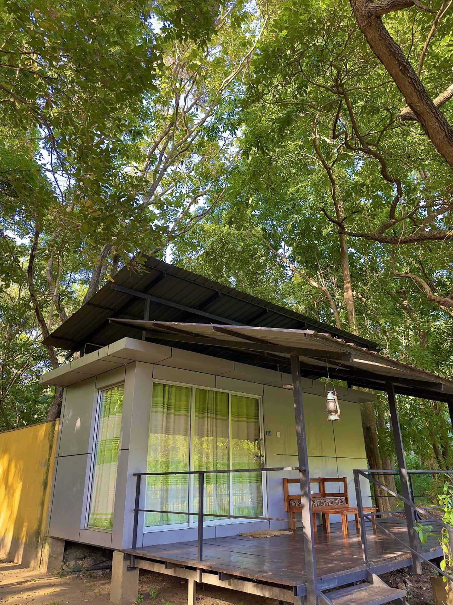 Birds Paradise Inn 우다왈라웨 외부 사진