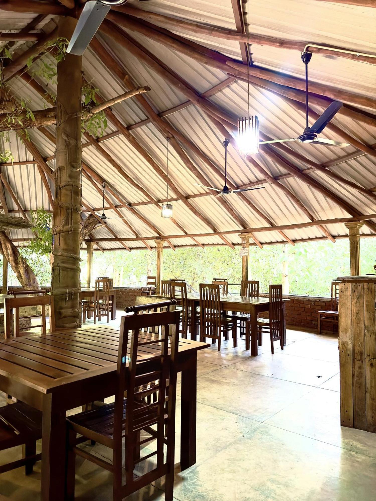Birds Paradise Inn 우다왈라웨 외부 사진