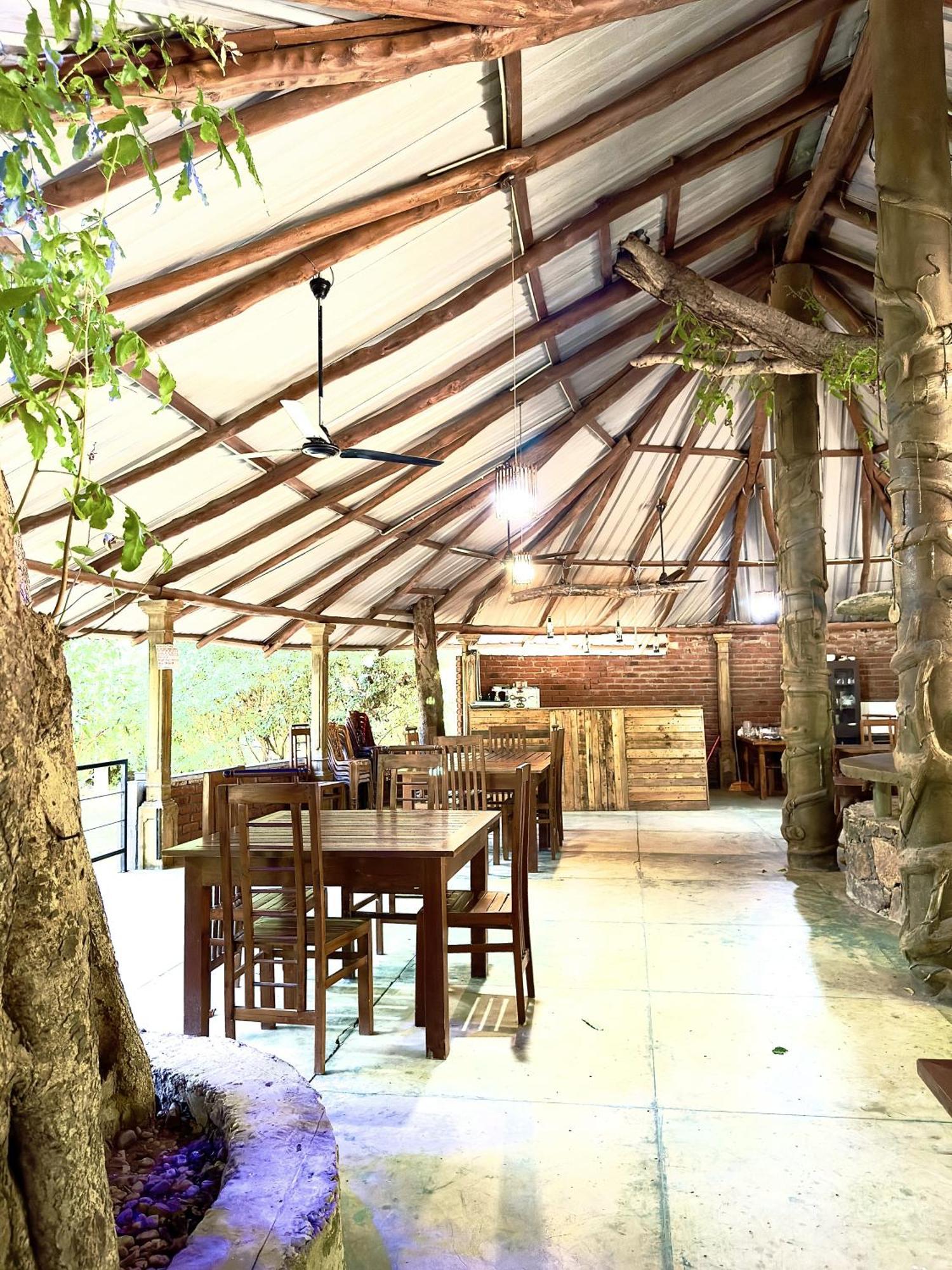 Birds Paradise Inn 우다왈라웨 외부 사진
